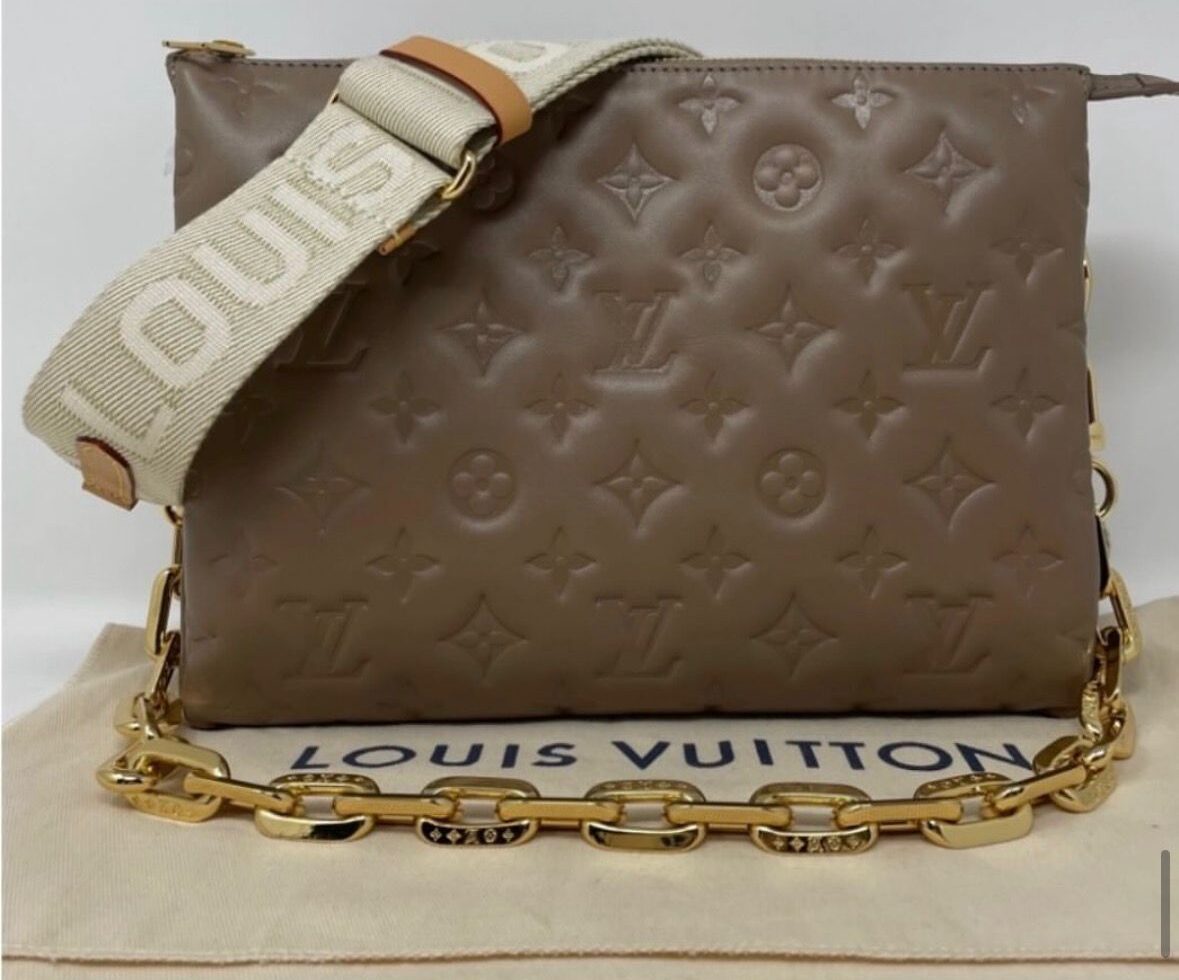 Louis Vuitton Bag The Clothes Hanger